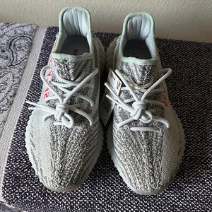 Adidas Yeezy boost 350 blue ring